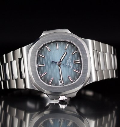 Patek Philippe Nautilus 5711 Full Set 2011