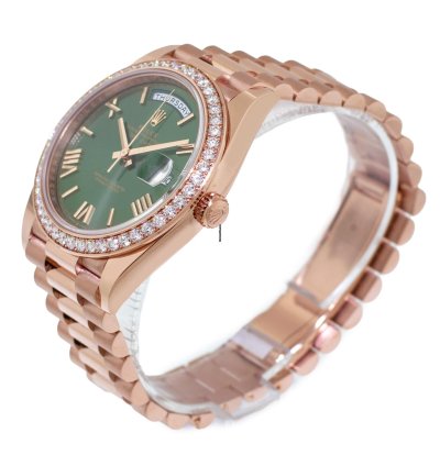 Rolex Day-date 40 40mm Everose Gold Olive Green Roman Dial Diamond Bezel 228345
