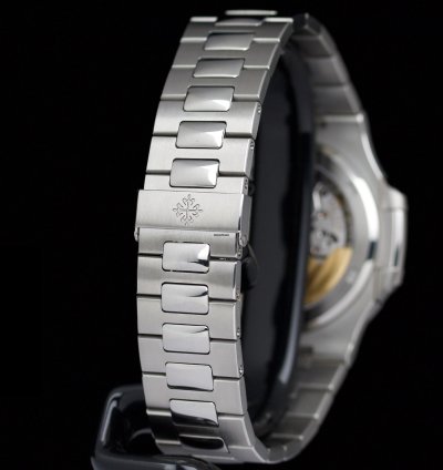 Patek Philippe Nautilus 5711 Full Set 2011