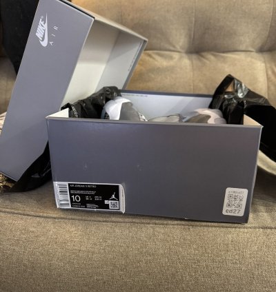 Air Jordan 11 Retro Cool Grey Men Size 10