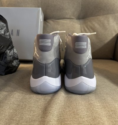 Air Jordan 11 Retro Cool Grey Men Size 10