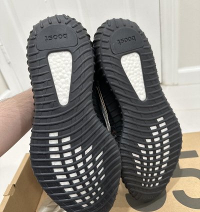 Yeezy Boost 350v2 Mx Rock