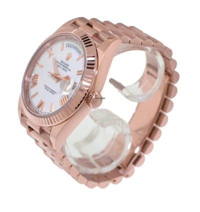 Rolex Day-date 40 40mm Everose Gold White Roman Dial Fluted Bezel 228235
