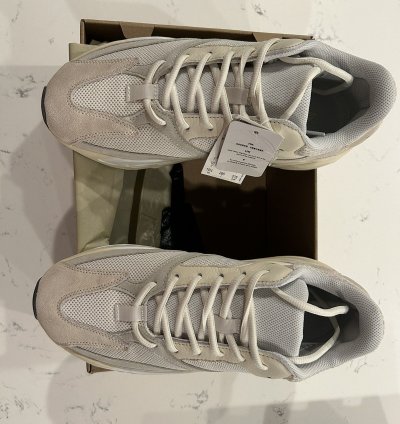 Yeezy Boost 700 Analog