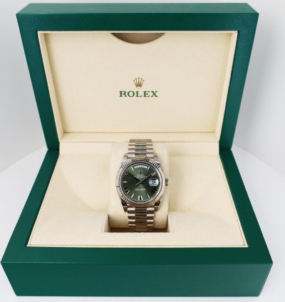 Rolex Day-date 40 40mm Fluted Bezel White Gold Olive Green Roman Dial Presidential Band