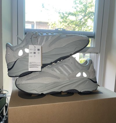 Yeezy Boost 700 Salt