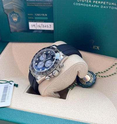 Rolex Daytona Cosmograph Daytona 40mm Diamond Dial White Gold Oysterflex Watch 126519