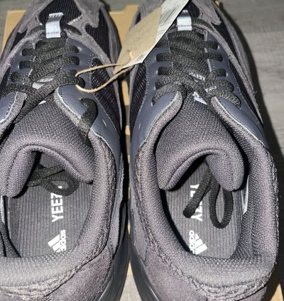 Yeezy Boost 700 Utility Black