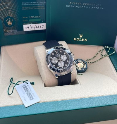 Rolex Daytona Cosmograph Daytona 40mm Diamond Dial White Gold Oysterflex Watch 126519