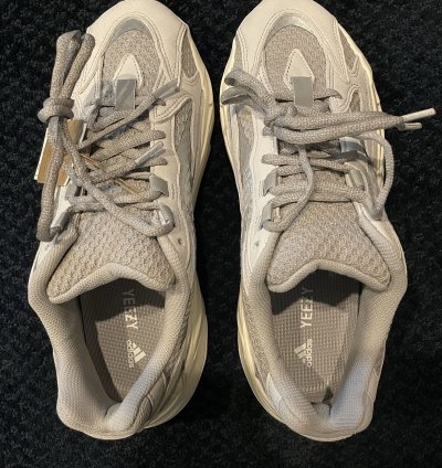 Yeezy Boost 700 V2 Static