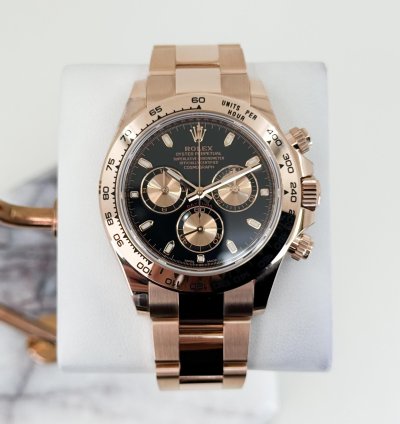 Rolex Daytona Cosmograph Daytona 40mm Everose Gold Black Index Dial 116505
