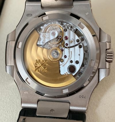 Patek Philippe Nautilus 5711g With Coat Of Arms Of Spain Royal Family Full Set 2009