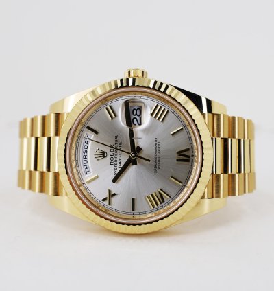 Rolex Day-date 40 40mm Fluted Bezel Yellow Gold Silver Roman Dial Presidential Band 228238