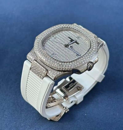 Patek Philippe Nautilus 5711g-001