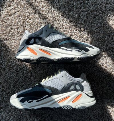Yeezy Boost 700 Wave Runner