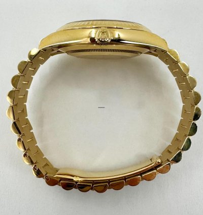 Rolex Day-date 40 40mm Fluted Bezel Yellow Gold White Roman Dial Presidential Band 228238