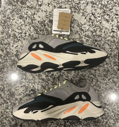 Yeezy Boost 700 Wave Runner 2017