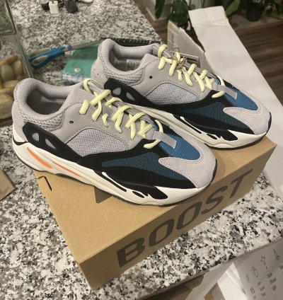 Yeezy Boost 700 Wave Runner 2017