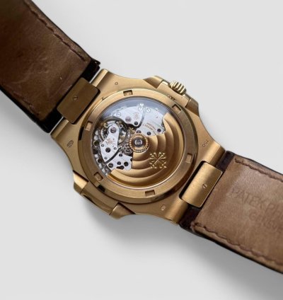 Patek Philippe Nautilus 5711j 18k Yellow Gold
