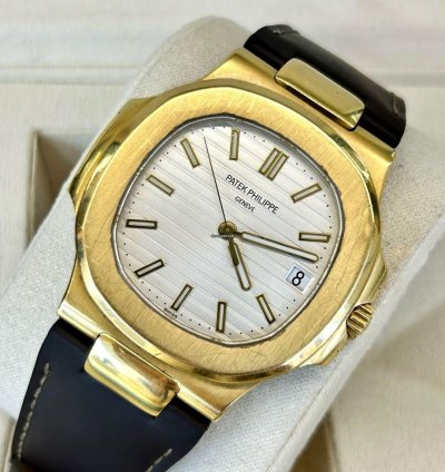 Patek Philippe Nautilus 5711j-001