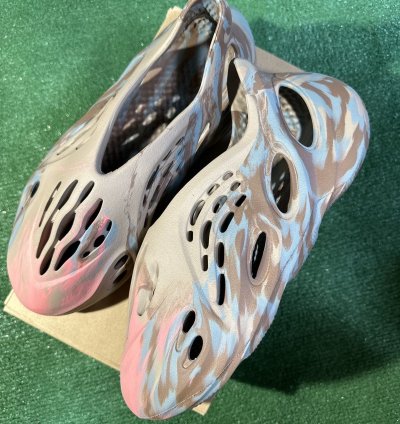 Yeezy Foam Runner Mx Sand Grey