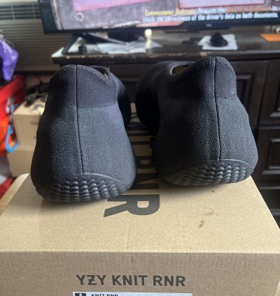 Yeezy Knit Rnr Fade Onyx