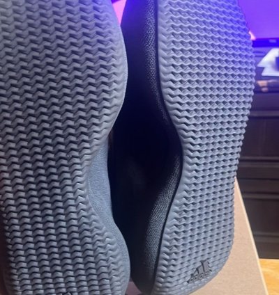 Yeezy Knit Rnr Fade Onyx