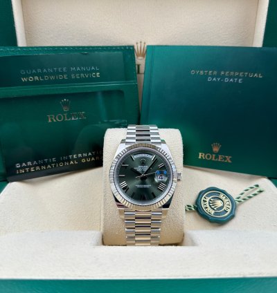 Rolex Day-date 40 40mm Green Roman Dial Platinum Bracelet 228236 Unworn 2024