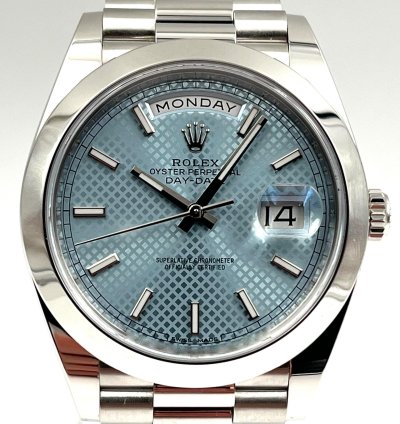 Rolex Day-date 40 40mm Ice Blue Motif Dial Platinum Bracelet 228206 Box Papers 2021
