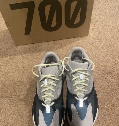 Yeezy Wave Runner 700
