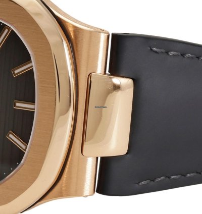 Patek Philippe Nautilus 5711r-001 Automatic Good