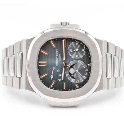 Patek Philippe Nautilus 5712 - Like New - Poin On De Gen Ve - Never Polished - Full Set