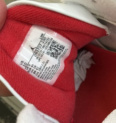 Air Jordan 3 Reimagined White Cement Sz 10 2023