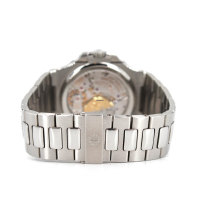 Patek Philippe Nautilus 5712 - Like New - Poin On De Gen Ve - Never Polished - Full Set