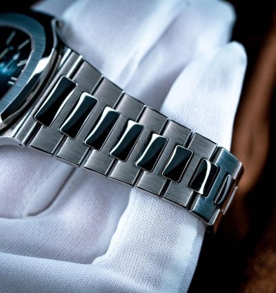 Patek Philippe Nautilus 5712 1a
