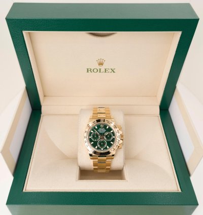 Rolex Daytona Cosmograph Daytona 40mm Yellow Gold Green Index Dial 116508