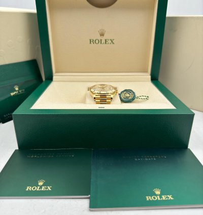 Rolex Day-date 40 40mm Pave Dial Yellow Gold Bracelet 228238 Unworn 2023