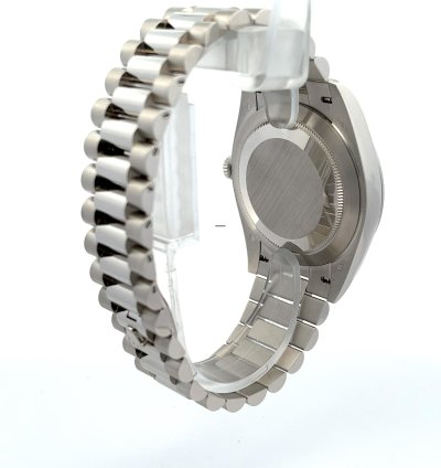 Rolex Day-date 40 40mm Platinum President Black Baguette Diamond Dial