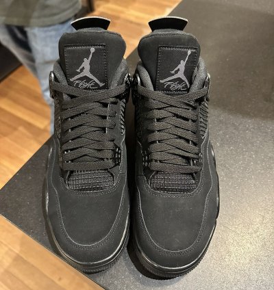Air Jordan 4 Black Cat