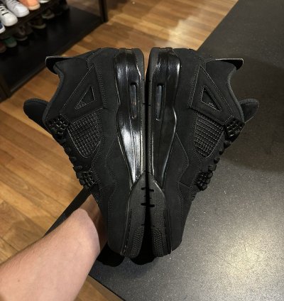 Air Jordan 4 Black Cat