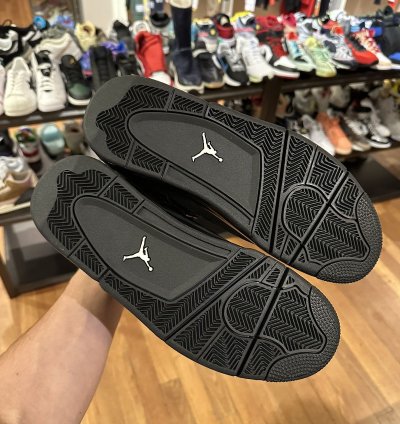 Air Jordan 4 Black Cat