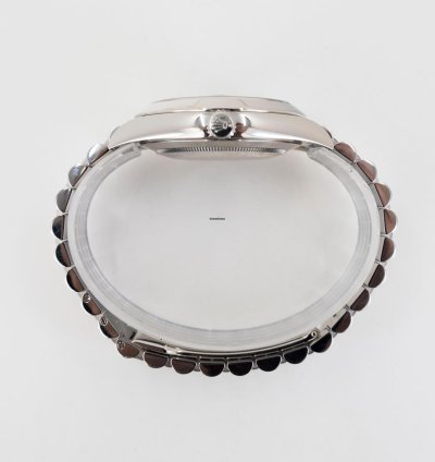 Rolex Day-date 40 40mm Platinum Smooth Bezel Blue Diagonal Motif Dial Presidential Band 228206