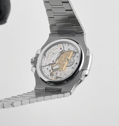 Patek Philippe Nautilus 5712 1a-001 Moon Phases Stainless Steel Blue Dial 2020