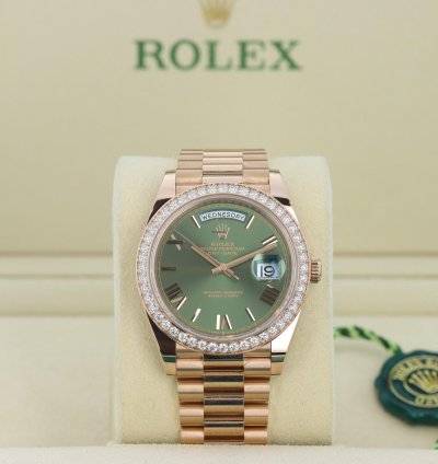 Rolex Day-date 40 40mm President 18k Rose Gold Diamond Anniversary Olive Green Roman Rare 228345rbr