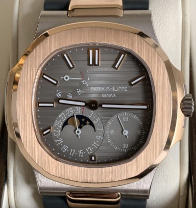 Patek Philippe Nautilus 5712 Black Slate Dial Rose And White Gold 18kt Full Set 2013