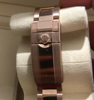 Rolex Daytona Cosmograph Daytona Black Dial Golden Rose 2020 Old Card