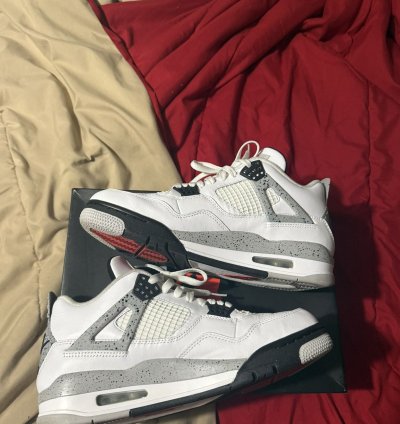 Air Jordan 4 Cement