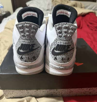 Air Jordan 4 Cement