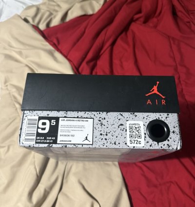 Air Jordan 4 Cement