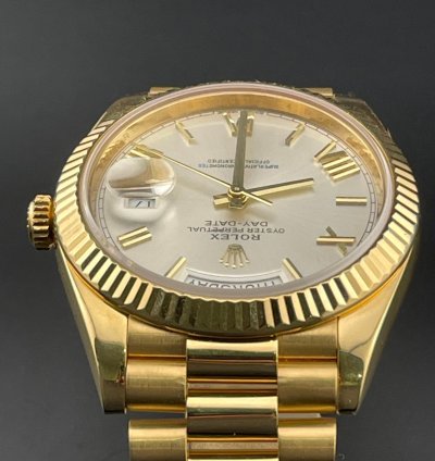 Rolex Day-date 40 40mm Silver Roman Dial